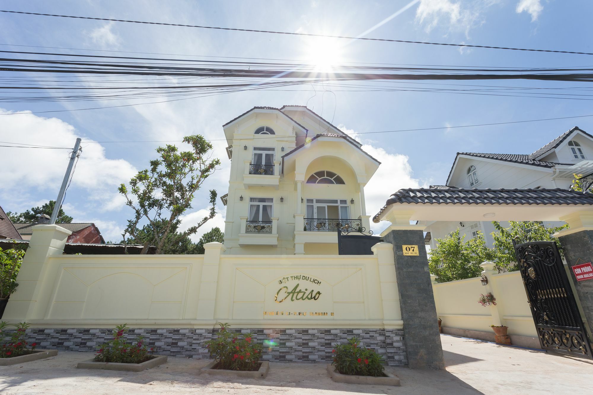 Ferienwohnung Biet Thu Du Lich Atiso Đà Lạt Exterior foto